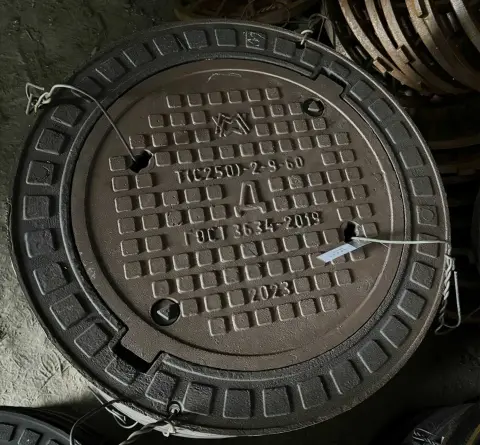 Люк чугунный тяжелый плавающего типа Т(С250)-2-9-60